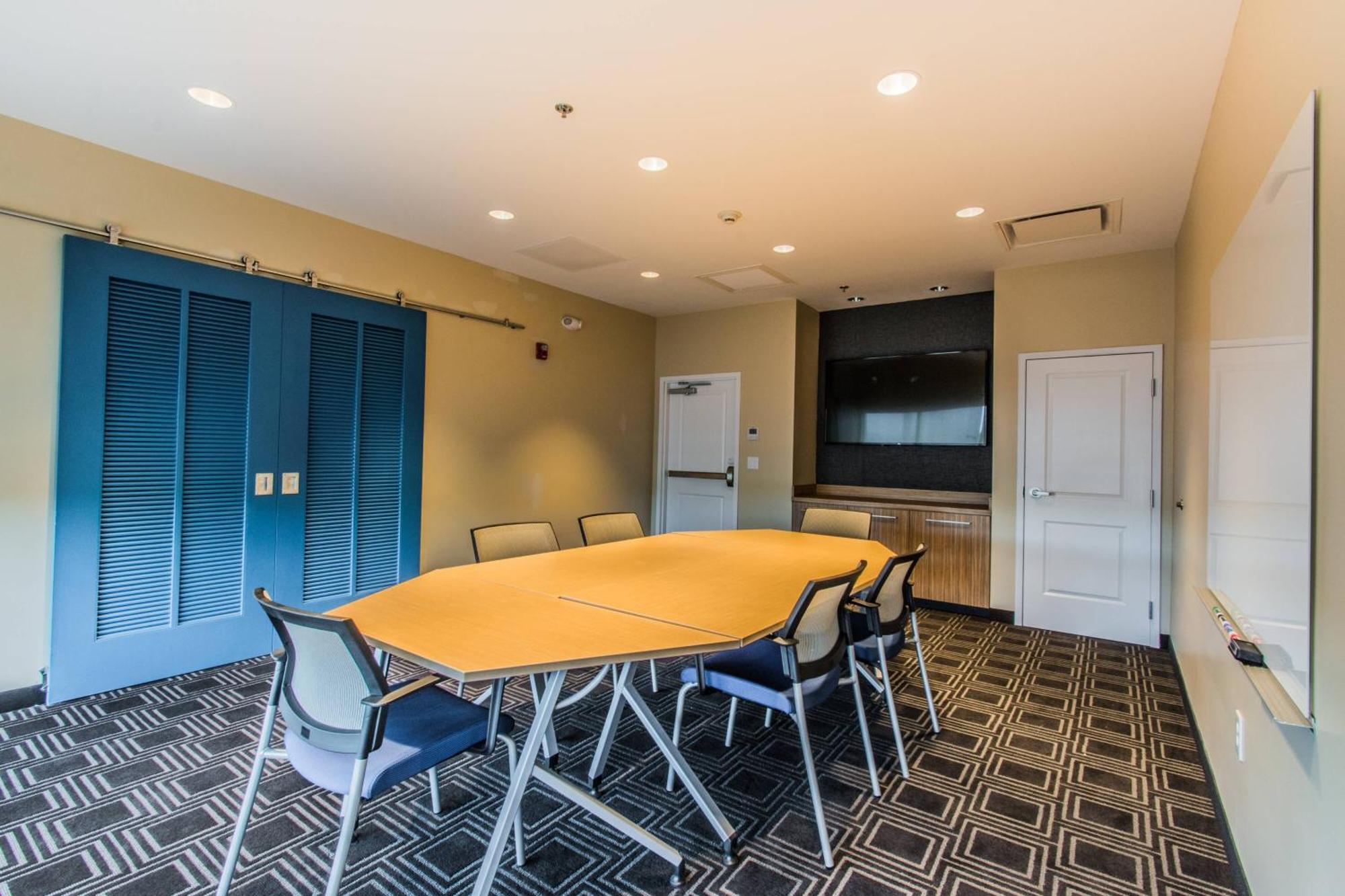 Towneplace Suites By Marriott Evansville Newburgh Exterior foto